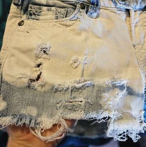 Womens Distressed Silver Jean Shorts - Picture 8 of 13